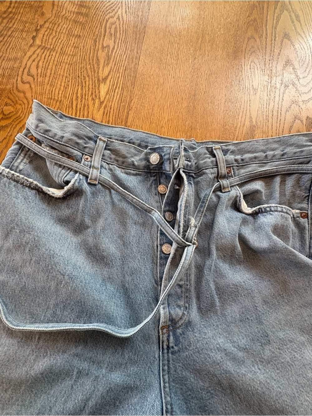 AGOLDE Emmi Wide Leg High Rise Jeans Size 30 Light Wash Thin Belt 30” Ins - Picture 10 of 15